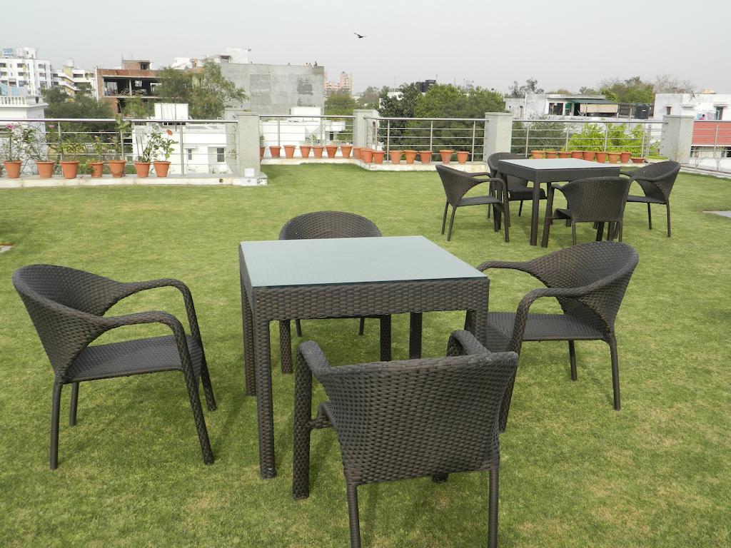 76 Friends Colony Bed & Breakfast New Delhi Bagian luar foto